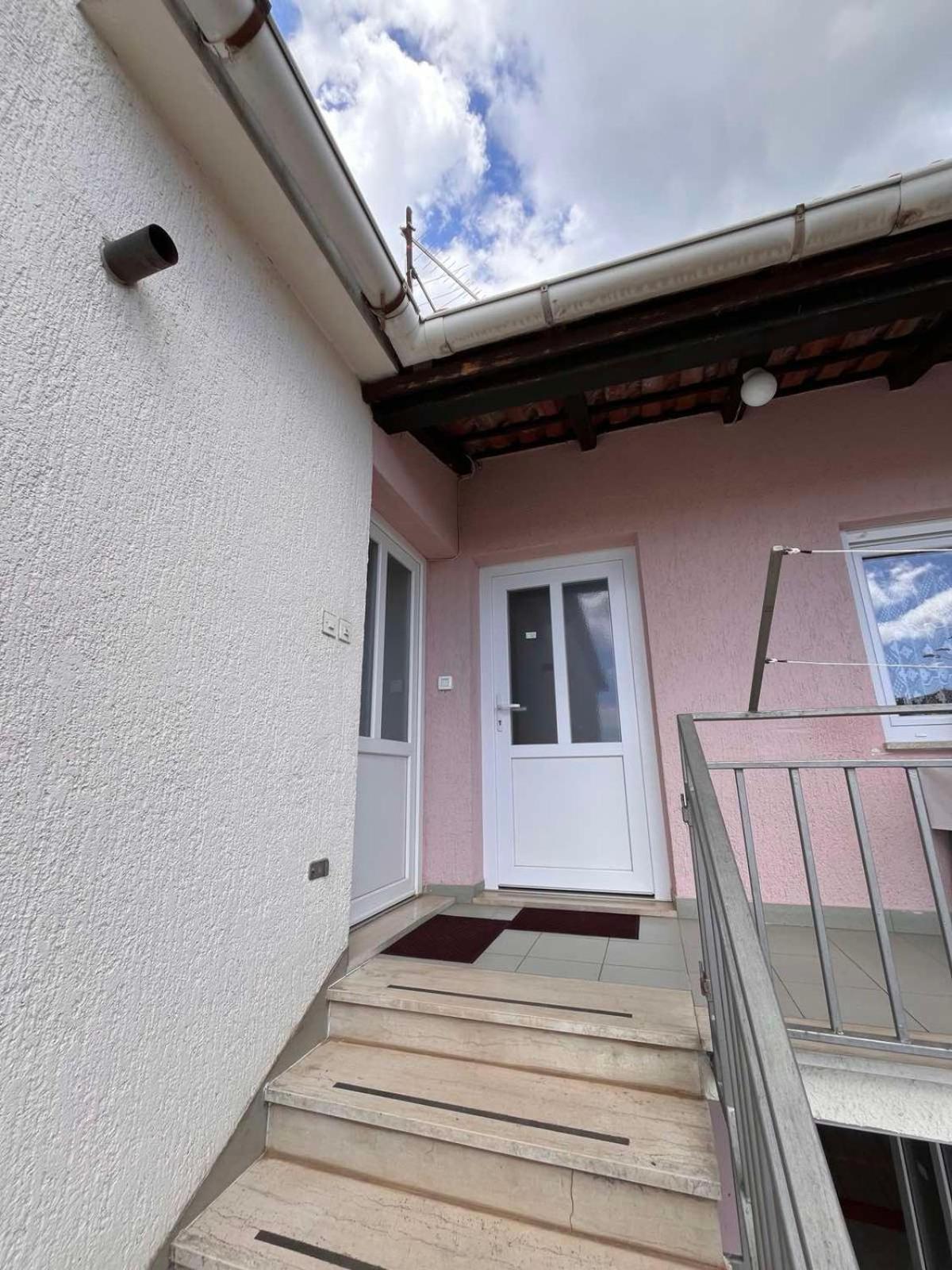Apartments Mirijana Пула Экстерьер фото